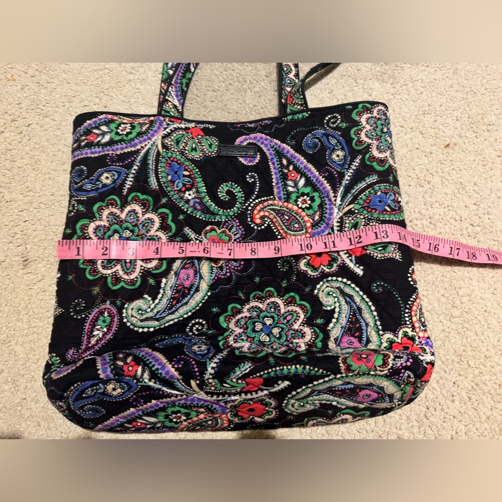 Vera Bradley Tote - Picture 2 of 10